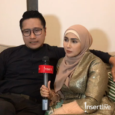 Tak Sempat Pacaran, Ini Perjalanan Cinta Arie Untung dan Fenita hingga Menikah