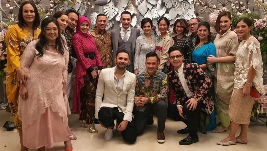 Lima pernikahan diam-diam artis Indonesia di tahun 2019.