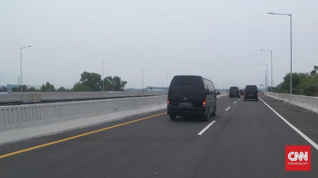 Pemerintah Provinsi DKI Jakarta akan memulai uji coba tahap I Fly Over Cakung, Jakarta Timur pada Senin (19/4) hingga Rabu (21/4) mendatang.