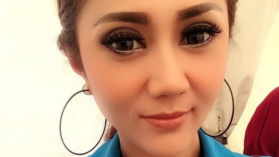 Aida Saskia ternyata tak sekali melakukan aksi bunuh diri ini, ia melakukan aksinya puluhan kali.