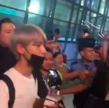 NCT Dream Tiba di Jakarta Disambut Ribuan Fans