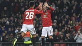 FOTO: MU Pesta Gol, Arsenal Hampir Kalah di Liga Europa Manchester United dan Arsenal meraih hasil berbeda pada matchday terakhir Liga Europa 2019/2020, Kamis (12/12) malam waktu setempat.