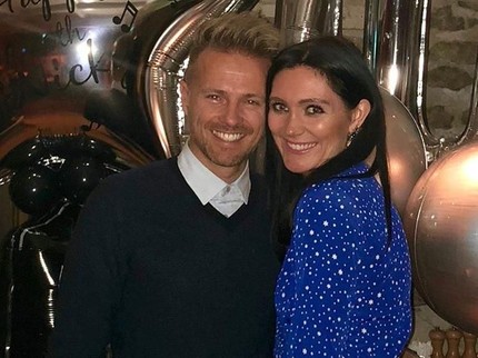 8 Potret Harmonis Keluarga Nicky 'Westlife', Idola Generasi 90-an