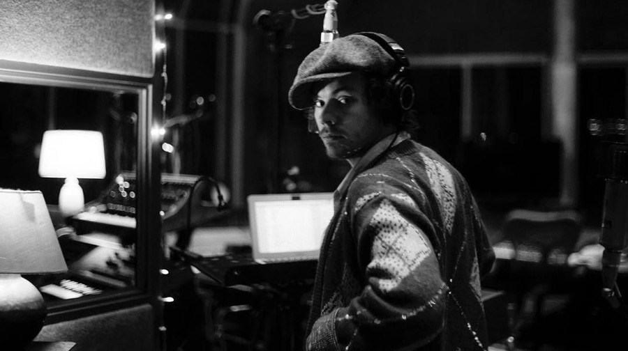 Lirik Lagu Fine Line - Harry Styles Lirik Lagu Fine Line yang dinyanyikan oleh Harry Styles.