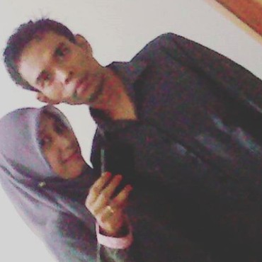 Akhir Proses Panjang Perceraian UAS dan Mellya Juniarti