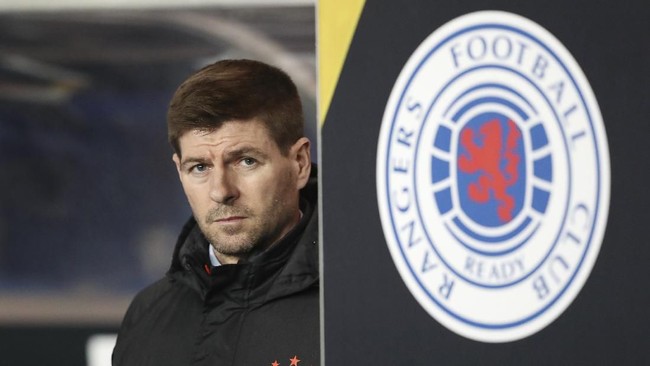 Liverpool tak mau kontrak Steven Gerrard hingga Lorenzo dibenci penggemar MotoGP karena Valentino Rossi jadi berita populer kanal olahraga CNNIndonesia.