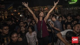 Mengukur Umur Karaoke Massal Milenial