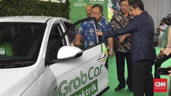 Pengujian melibatkan mobil listrik Hyundai Ionic sebanyak 20 unit, 10 PCX listrik dan 10 unit skuter listrik Gesits.