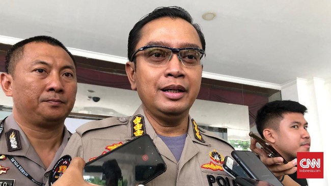 Dari 62 polisi yang diperiksa Propam Polda Jawa Barat, tercatat dua di antaranya diduga melanggar disiplin dalam penggusuran di Tamansari Bandung.