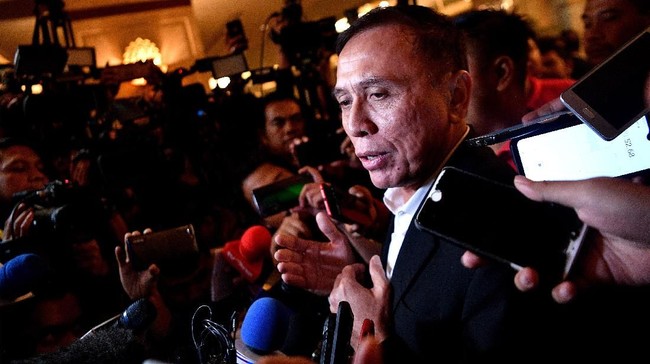 Sejumlah mantan Ketua Umum PSSI terus mendulang suara dalam real count KPU pemilihan legislatif (Pileg) Pemilu 2024 hingga Senin (19/2).