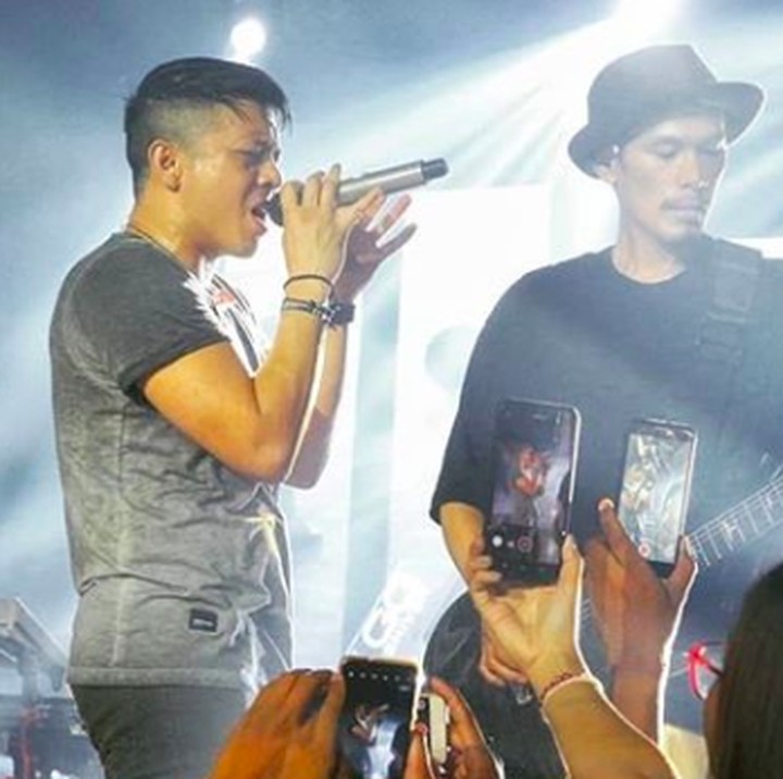 <p>Di bagian bawah, rambut Ariel dipangkas. (Foto: Instagram/ @sahabatnoahindonesiaid)</p>