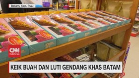 VIDEO: Belanja Keik buah & Luti Gendang Khas Batam