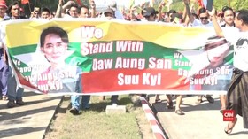 VIDEO: Suu Kyi Disambut Pendukung Usai Hadiri Sidang PBB