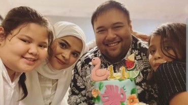 Terpopuler: Kisah Rosmanizar-Didi Mahardika hingga Penampilan Baru Syahrini