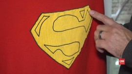 VIDEO: Jubah Superman dan Pipa Bilbo Baggins Akan Dilelang