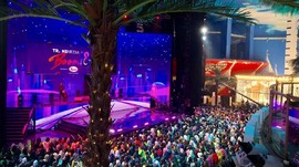 Fan Mulai Mengantre Demi EXO di HUT 18 Transmedia