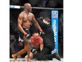 Usman Melongo Lihat Rekor Kemenangan Tercepat Masvidal di UFC