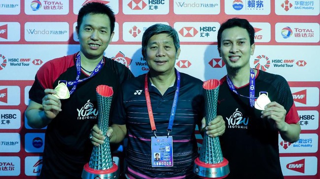 Pelatih Herry Iman Pierngadi terkejut dengan keberhasilan Mohammad Ahsan/Hendra Setiawan meraih kemenangan dua gim di final BWF World Tour Finals 2019.