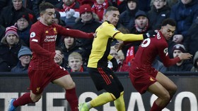 Shaqiri Jadi Pemain Ketiga Liverpool Positif Covid-19