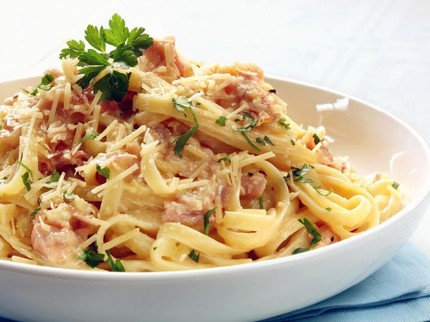 Resep Bekal Sekolah: Fettuccine Carbonara Lezat dan Mudah Dibuat