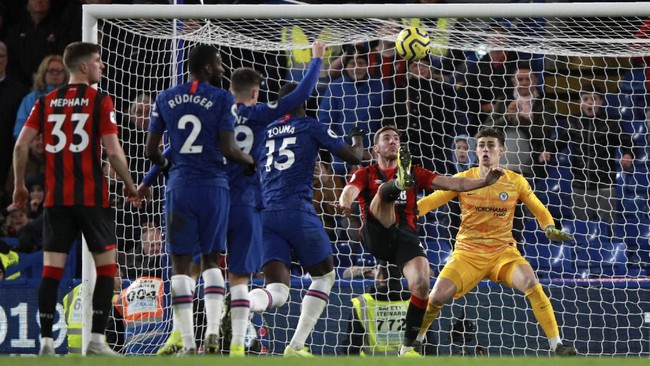 Chelsea harus mengakui keunggulan Bournemouth dalam laga pekan ke-17 liga Inggris di Stadion Stamford Bridge, London, Sabtu (14/12) malam WIB.
