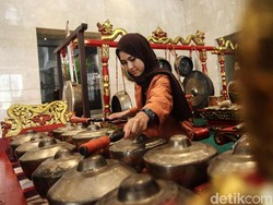 10 Alat Musik Tradisional Indonesia dan Asal Daerahnya
