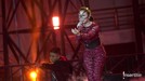 6 Aksi Panggung Rossa di HUT Transmedia Rossa menjadi salah satu penyanyi Tanah Air yang mengisi pagelaran HUT Transmedia ke-18. Aksi Panggung Rossa sangat mengagumkan.