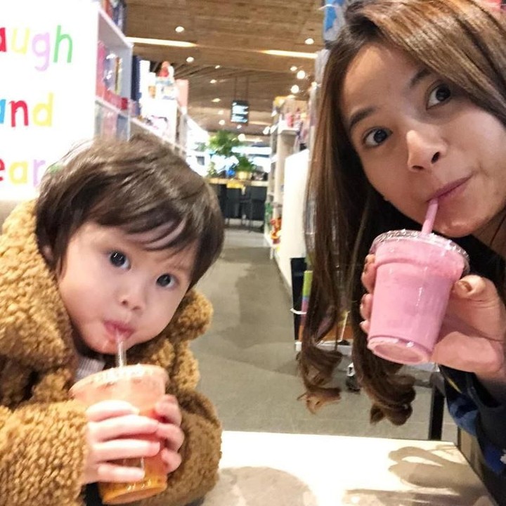 <p>Ibu dan anak ini sering banget menghabiskan waktu bersama, Bun. (Foto: Instagram @septriasaacha)</p>