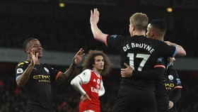 Head To Head Man City vs Arsenal: The Citizens Perkasa
