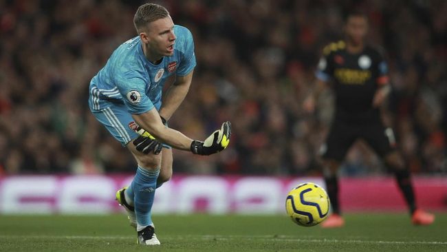 Bobol Tiga Kali Lawan Man City, Kiper Arsenal Tetap Dipuji Kiper Arsenal Bernd Leno tetap mendapat pujian kendati harus kebobolan tiga kali ketika The Gunners menjamu Manchester City dalam lanjutan liga Inggris.