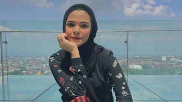 Pengakuan Rosmanizar Sudah Cerai dengan Didi Mahardika