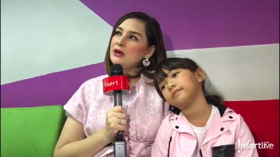 Mona Ratuliu cerita soal kedekatan dan kemandirian anak ketiga, Syanala Kania Salsabila.
