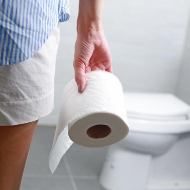 5 Artis Dikenal Jorok, Makan Upil hingga Tak Siram Toilet Bekas BAB