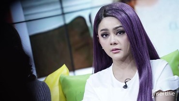 Jenita Janet Masih Ingin Rumah Tangga Utuh dan Tak Mau Jadi Janda