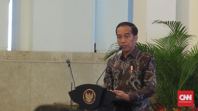 Staf khusus Jokowi membenarkan bahwa Presiden RI telah melayangkan surat mengundang Paus Fransiskus datang ke Indonesia.
