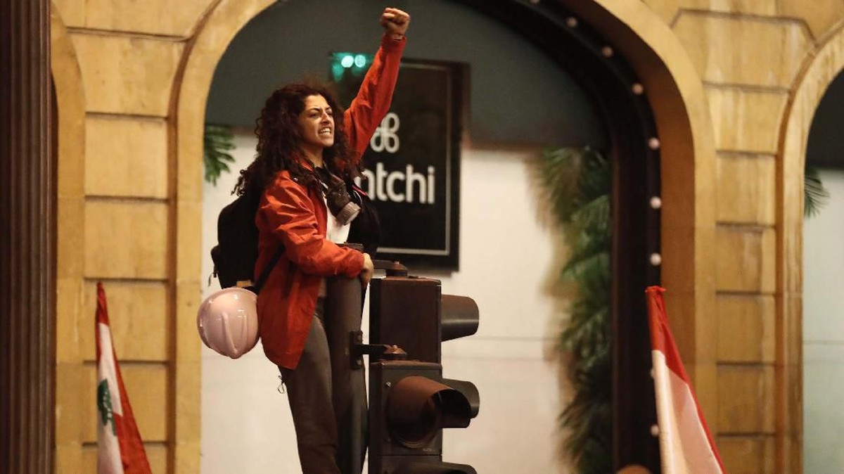 FOTO: Demo Anti Pemerintah di Libanon Berakhir Ricuh