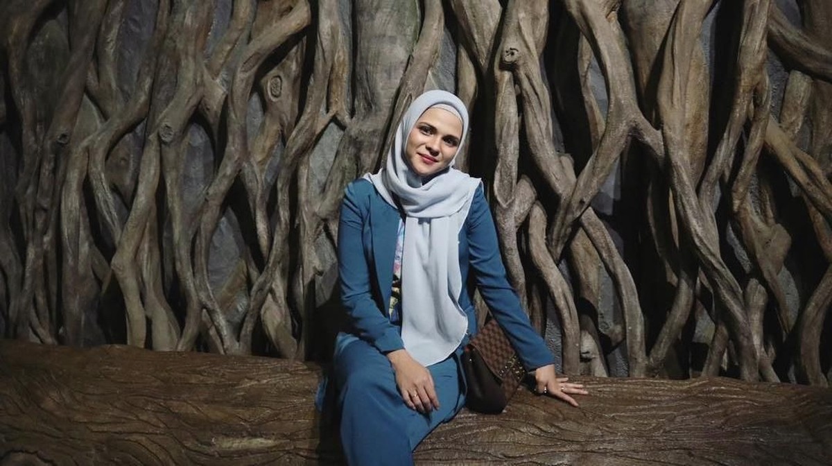 Potret Rosmanizar yang tengah diisukan sudah dinikai oleh mantan calon suami Vanessa Angel&comma; Didi Mahardika&period;