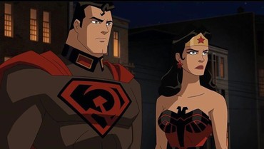 img-title Trailer Superman: Red Son, Superman dan Wonder Woman Bersatu