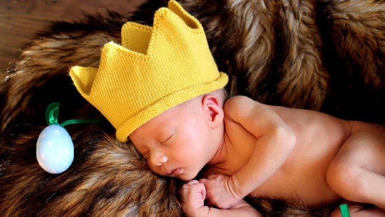 Deretan nama bayi laki-laki dengan makna mulia di bawah ini bisa Bunda jadikan referensi untuk diberikan pada si kecil, yang sebentar lagi lahir. Simak yuk!