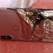 Kenali 7 Tanda HP dan Laptop Mau Meledak, Kamu Perlu Tahu!