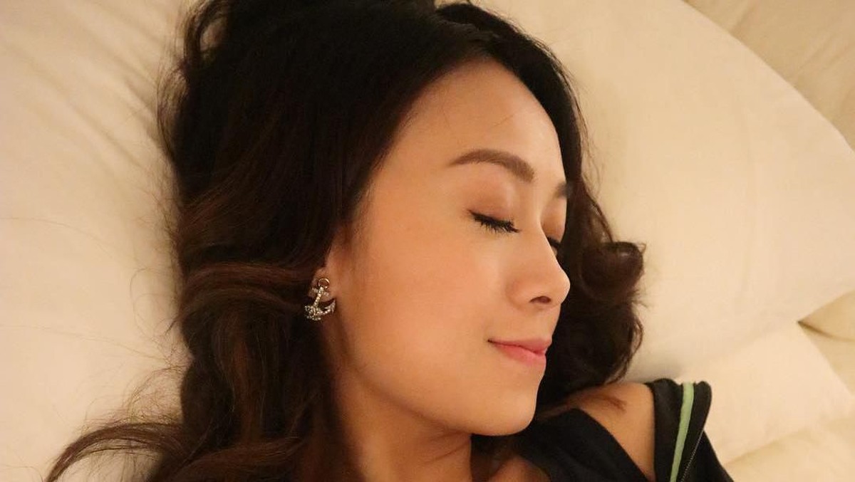 Pesona Jacqueline Wong&comma; artis yang tengah ramai diperbincangkan usai video perselingkuhannya dengan suami orang&period; Lalu seperti apa pesona Jacqueline Wong&quest;