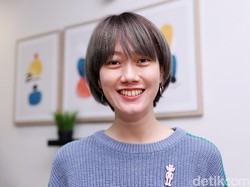 Rilis Buku, Akhirnya Mimpi Ria SW Jadi Penulis Terwujud
