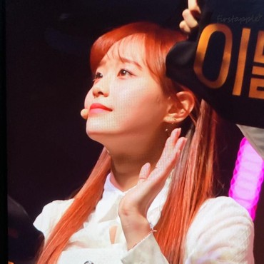 Syuting Program Akhir Tahun, Rambut Chuu LOONA Dijambak Staf Pria