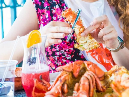 Ibu Menyusui Makan Kepiting, Adakah Pengaruhnya Terhadap ASI dan Bayi?