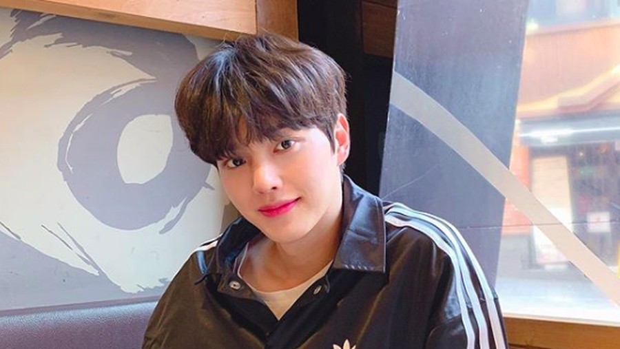 Song Kang Song Kang
