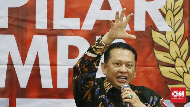 Ketua MPR Bambang Soesatyo mengusulkan agar sistem demokrasi pemilihan langsung dikaji ulang karena ia anggap banyak menimbulkan perpecahan masyarakat.