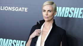 Charlize Theron Kecewa Tak Diajak Gabung Prekuel Mad Max
