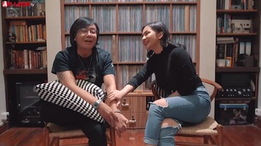 img-title Ari Lasso Terkejut Saat Ariel Tatum Terintimidasi Duet Dengannya