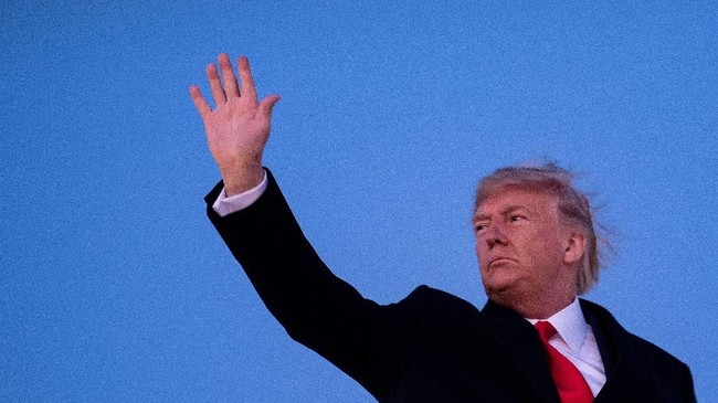 Senator Republik, Ted Cruz, mengusulkan memanggil Hunter Biden dalam sidang pemakzulan Presiden AS, Donald Trump.