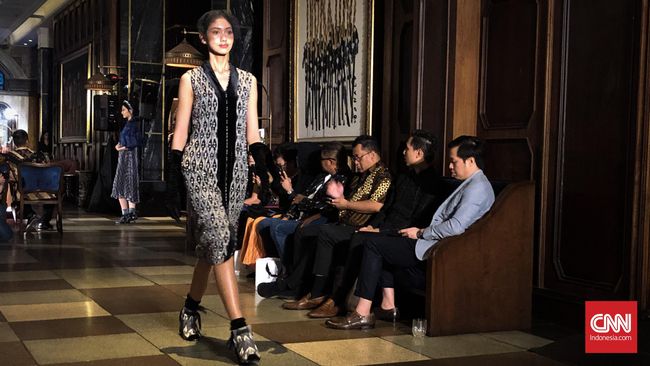 Kala Didiet Maulana Terikat Romansa Di Musim Purnama Kala Didiet Maulana Terikat Romansa Di Musim Purnama